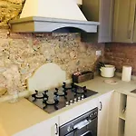 La Piccola Atene Musa بيتراسانتا