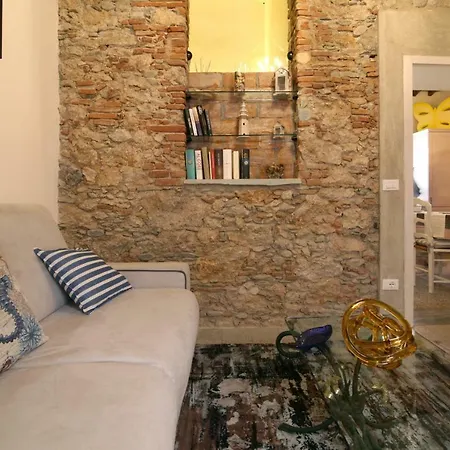 Apartament La Piccola Atene Musa *